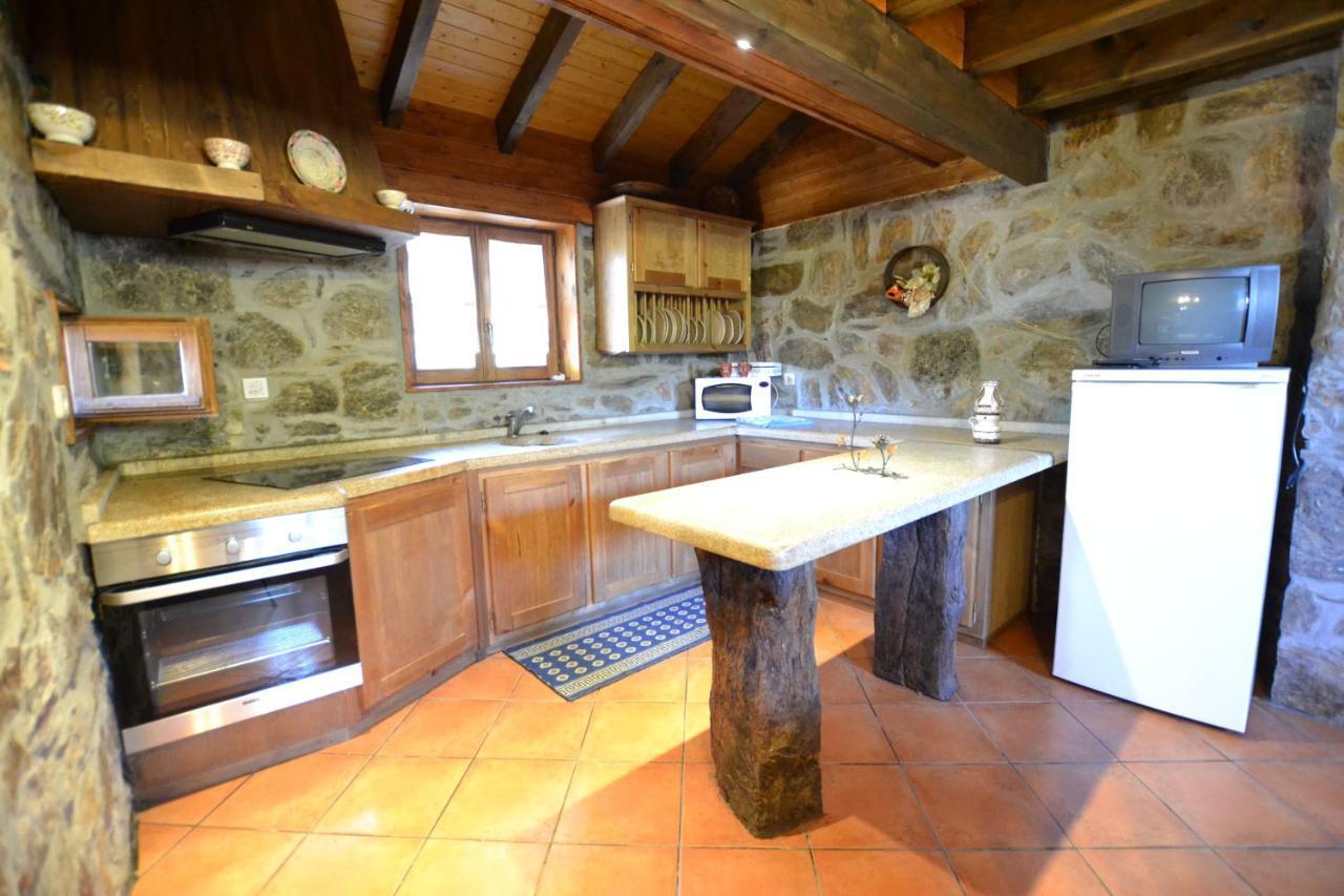 Casas De Xisto, Branda Da Aveleira Villa Melgaco Exterior photo