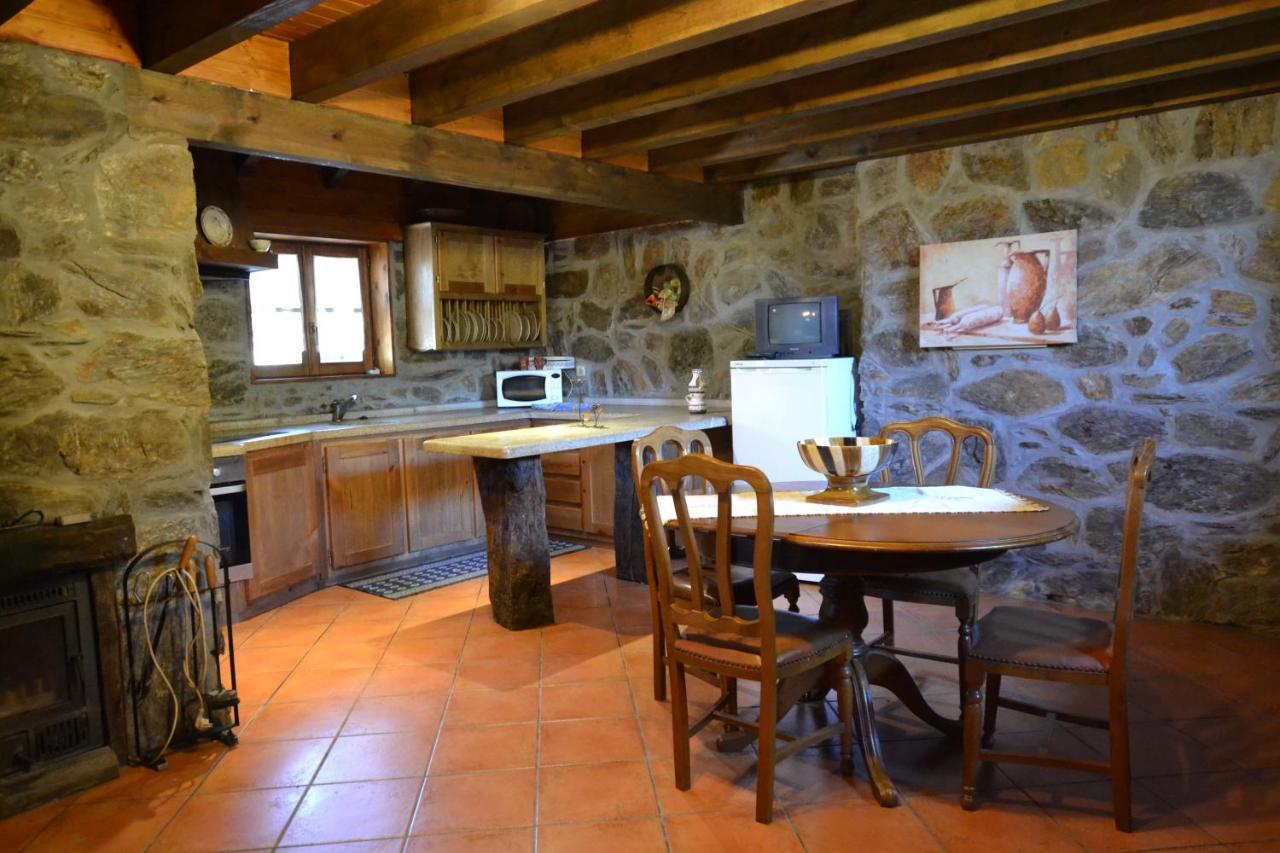 Casas De Xisto, Branda Da Aveleira Villa Melgaco Exterior photo